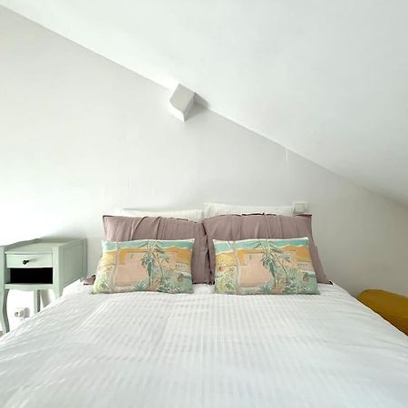 ポーStudio Jade : Charmant Logement Place Clemenceauアパートメント エクステリア 写真