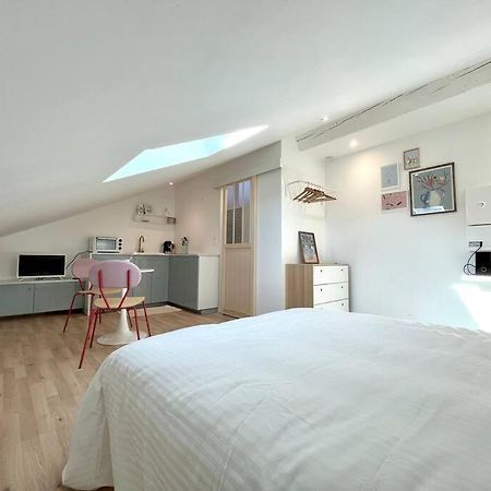 ポーStudio Jade : Charmant Logement Place Clemenceauアパートメント エクステリア 写真