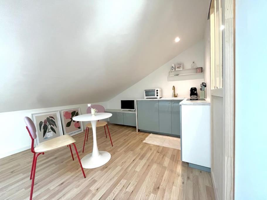 ポーStudio Jade : Charmant Logement Place Clemenceauアパートメント エクステリア 写真